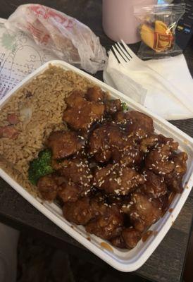 Sesame chicken combo meal