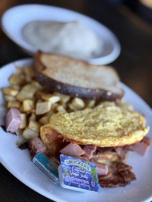 The omelette with biscuits and gravy!