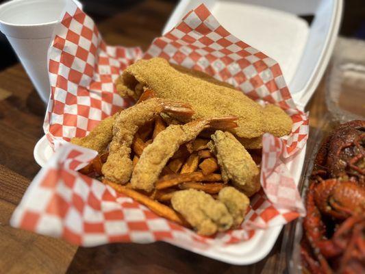 Catfish shrimp oyster trio