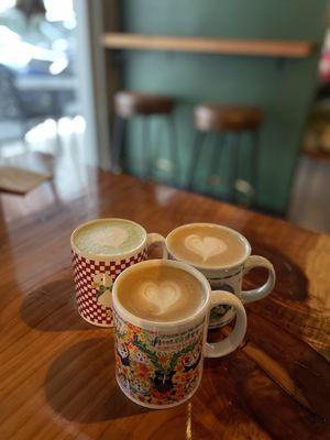 matcha latte, latte, w/ fancy syrup, latte w/ vanilla syrup