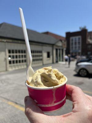 Perfect day for banana fish. Rich creamy banana ice cream with Swedish fish candy. Yum!