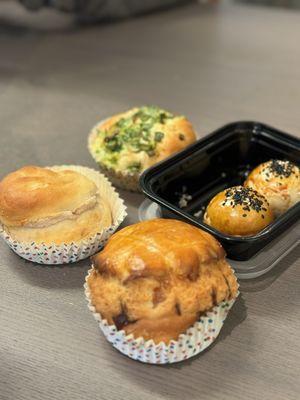 Pineapple bun, taro bun, Red Bean Egg Yolk Pastry, scallion pork floss bun