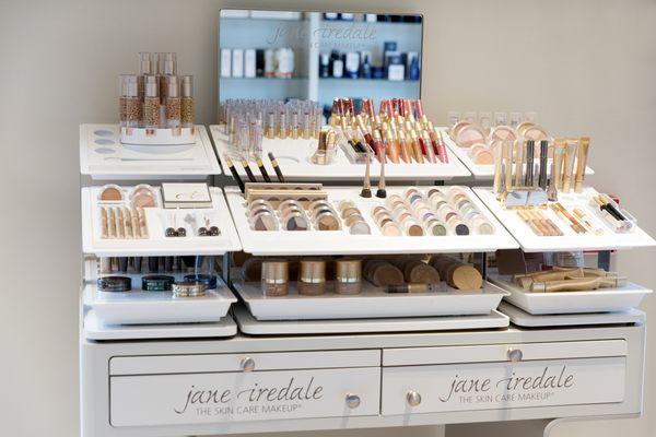 Shop Jane Iredale's mineral based makeup line.  It is the skincare of makeup.