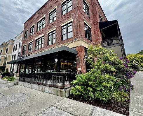 Exterior of Kelly's Homemade Ice Cream inside of Foxtail Coffee