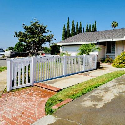 Vinyl Rail Fence