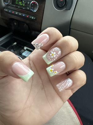 US Nails