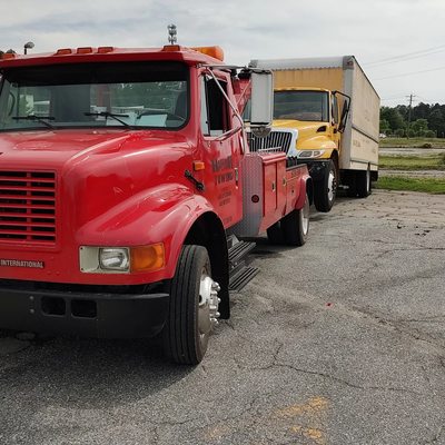 B and R Towing