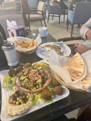 Falafel platter