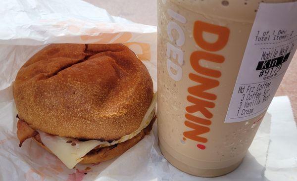 Hot honey bacon sandwich, frozen coffee