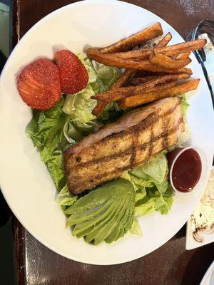 Strawberry Avocado with Grilled Salmon