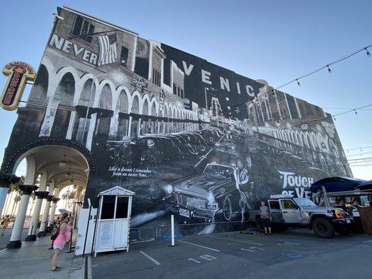 Check out the Venice Mural nearby