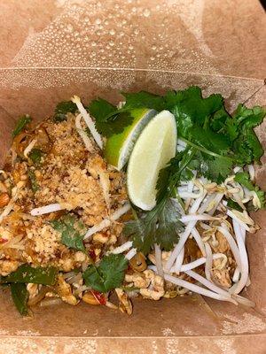 Thai Spicy Chicken Pad Thai