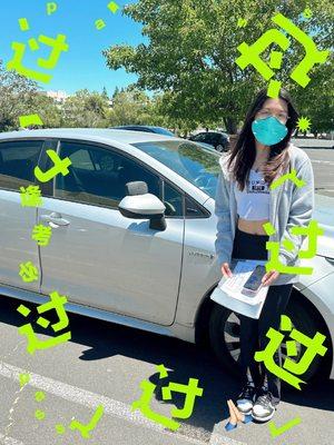 Today, we have an amazing piece of news to share with everyone!  Our 17-year-old student Vincy Lo has successfully passed the driving test