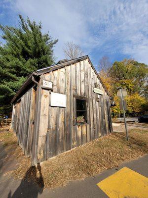 Maple syrup house