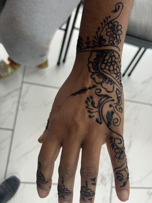 Henna art