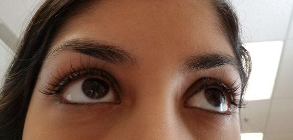 Natural look with eye lash extensions by Noor. Lasts 5 to 6 weeks. Great price!