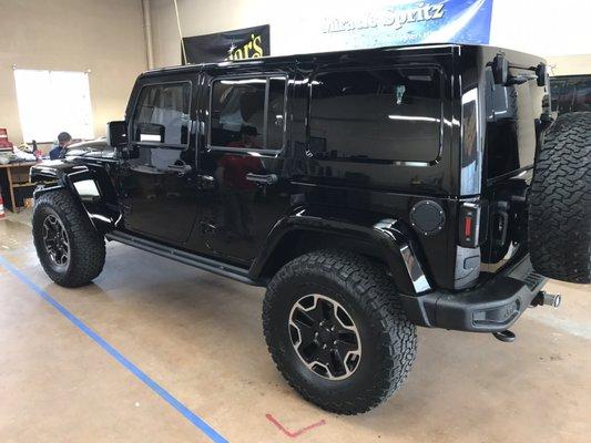 2017 Rubicon, freshly wax and polished.AMAZING JOB DR Z!!!! Better then new. This just may be a Mall Crawler now lol