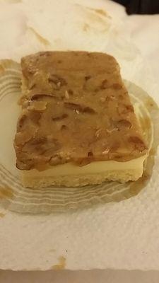 Praline Cheesecake Bar