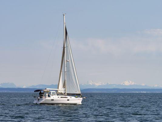 Celebrate your special event with Windworks with a private skippered charter in Seattle!