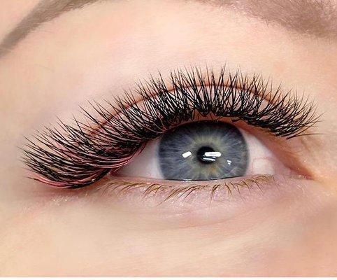 2D Volume Set with pink lashes