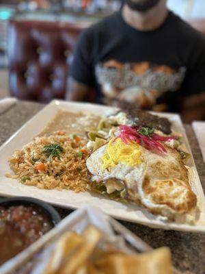 Chilaquiles verdes with meat