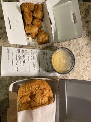 Receipt says cheese fries.... only received my chicken bites and burger.