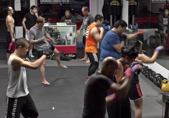 6 pm Muay Thai