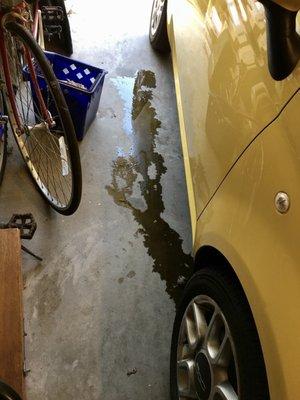 Oil leaked out due to improper drain plug