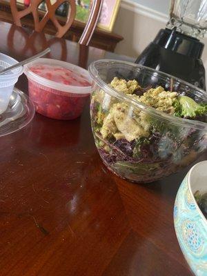 This is my leftover! Pesto chicken salad with mixed greens beets broccoli olives and banana peppers!