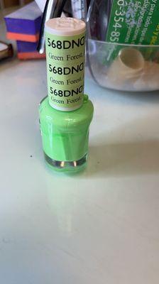 Nail polish Green Forest 568