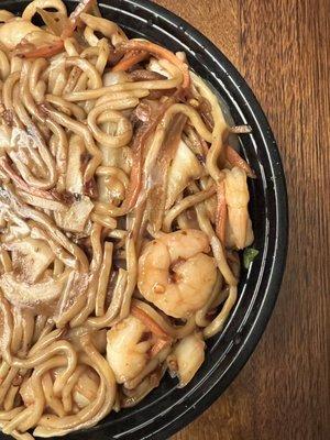 Shrimp Lo Mein