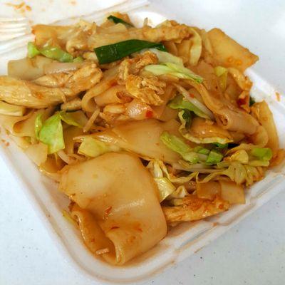 Cook to order - Chicken Pad Sew (meh)