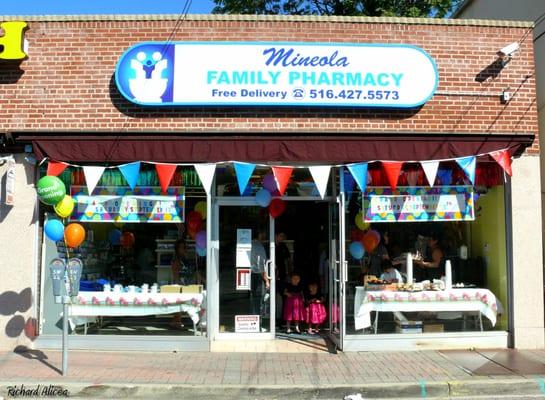 Mineola Family Pharmacy Grand Opening