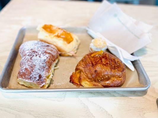 My order! Apricot croissant, mini cream puff, ham sandwich and creamy pan