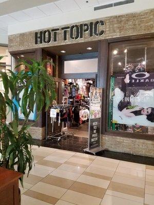 Hot Topic