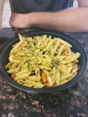 Pesto chicken with penne