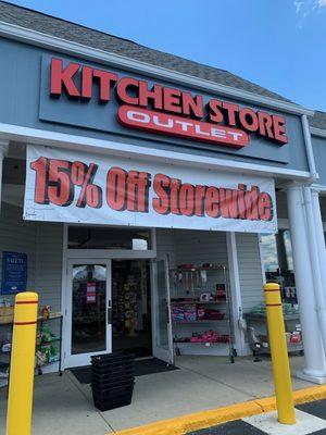 The Kitchen Store Outlet