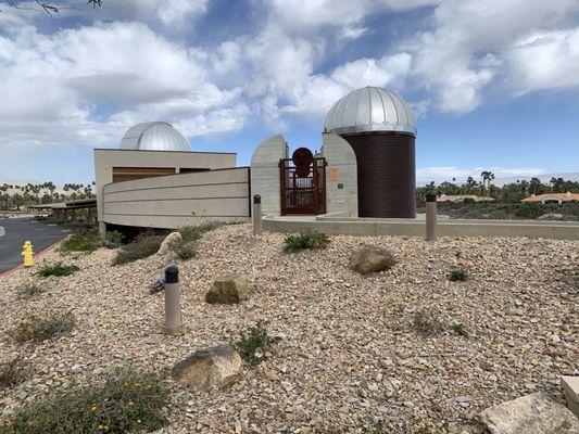 Rancho Mirage Observatory