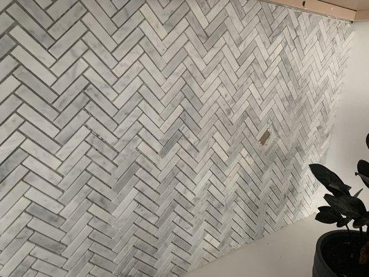 Backsplash courtesy of RNC Interiors