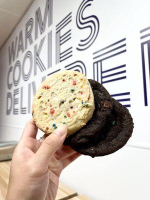 Insomnia Cookies