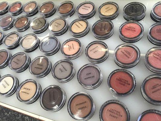 So many eye shadows to choose from.