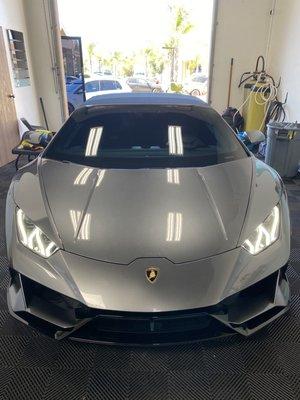 2020 Lamborghini Hurrican Evo tinted with Rayno Windshield tinted in 70%