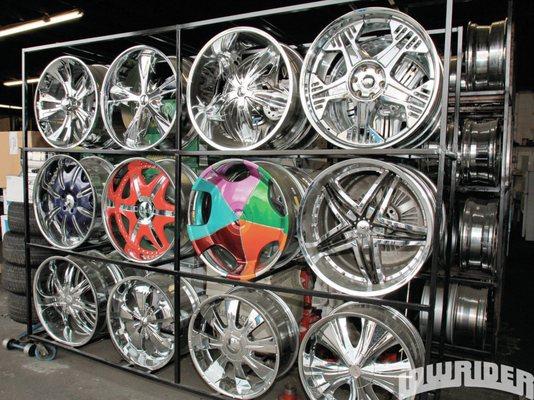 @Mustardandmayoking @donksc @stickyvinylllc @tire_surgeon_colored_tires @boxchevychris @juice_box_89 @trillanolove #rimshop #tireshop