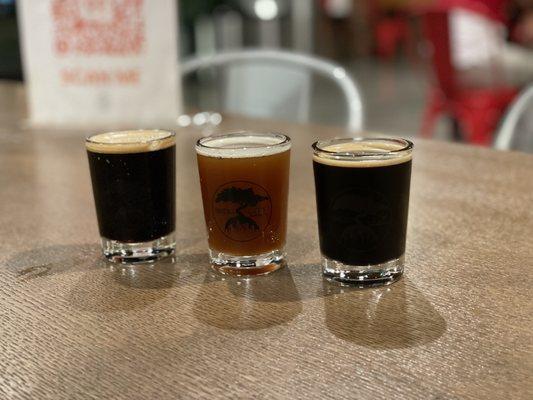 3 tasters: Coffee Porter, Is Ticking Clock, Bourbon Barrel O.E.