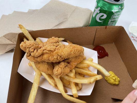 Chicken tenders and shoestring fries