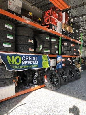 Wheels and tires available in Tampa