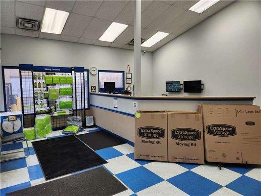 Office - Extra Space Storage at 110 Saxon Ave, Bay Shore, NY 11706