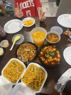 Plain Lo Mein, Ma Po Tofu, Egg Drop Soup, Garlic Triple Delight, Hot and Sour Soup