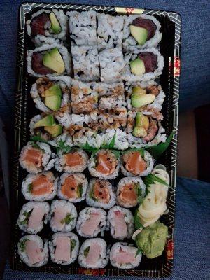 Top to bottom: Tuna avocado, Eel avocado . Salmon avocado Yellowtail scallion