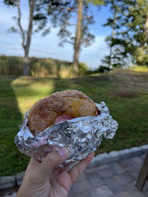 French Toast Bagel & Strawberry Cream Cheese